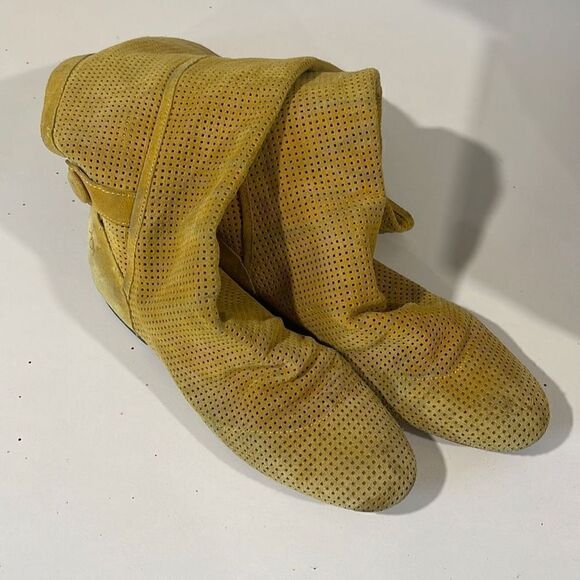 Sam Edelman Suede Pull on Boots - Picture 6 of 8